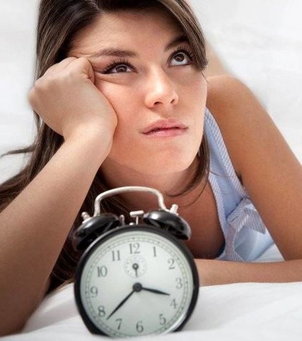Sleep problems due to… lockdown? Simple ways to de
