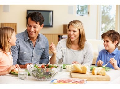 Οικογενειακό Γεύμα: Πόσο καλύτερα είναι να τρώμε μαζί;