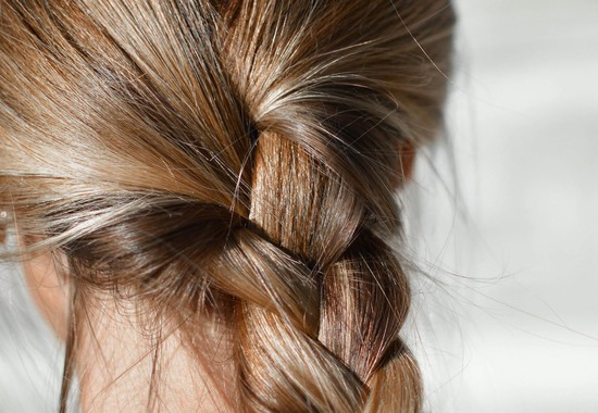 How to strengthen your brittle hair