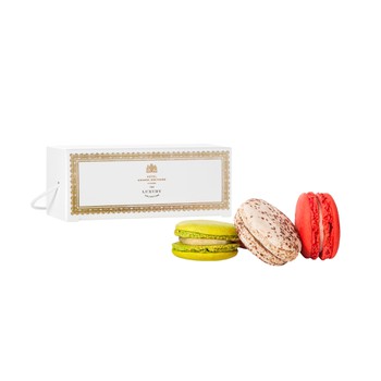 Selection of Macarons (4 Pieces)