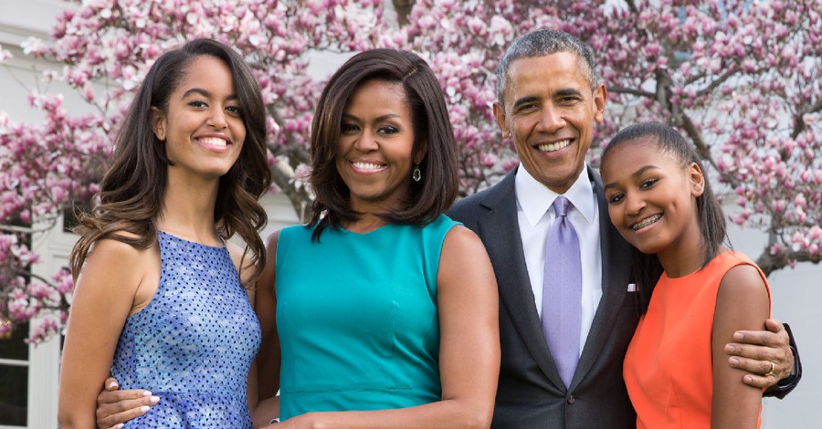 Οι κόρες του Obama επισκέπτονται για πρώτη φορά το Λευκό Οίκο