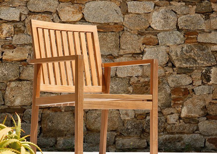 5 tips for maintaining your garden furniture