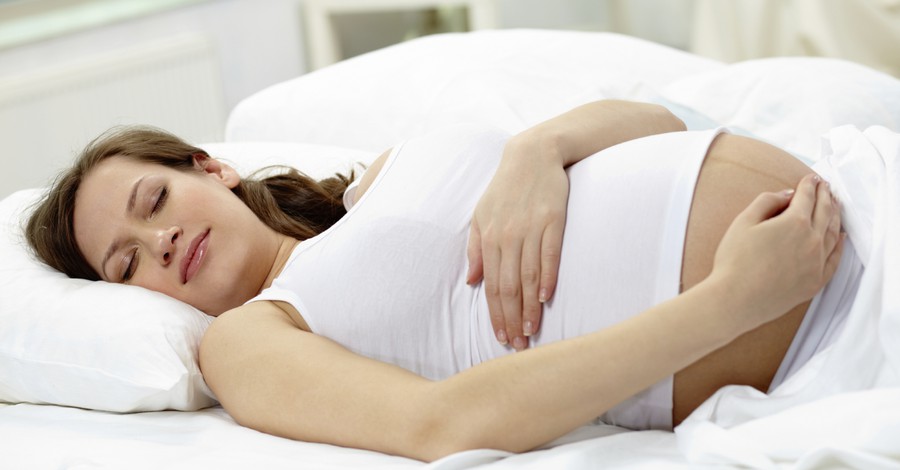 Наръчник за здрав сън по време на бременността