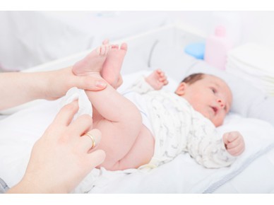 Колко често е нормално да ака новороденото?