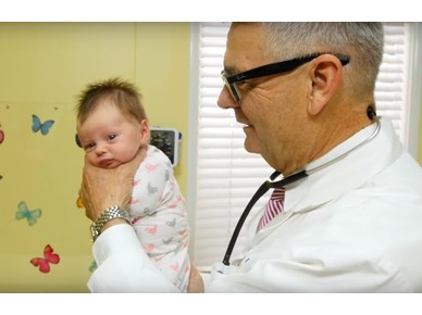 Γιατρός έχει το μυστικό για να σταματήσουμε το κλάμα του μωρού μας 