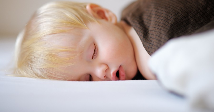 Το διάγραμμα ύπνου του μωρού που έγινε viral!  