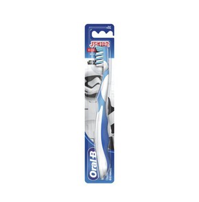 Oral-B Junior Manual Soft Toothbrush Featuring Sta