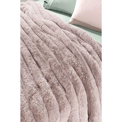 Κουβέρτα St.moritz old Pink 260x240 guy Laroche  1