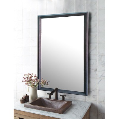 Καθρέπτης μπάνιου με μεταλλικό πλαίσιο από χαλύβδι