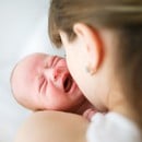 10 motive pentru care plânge bebelușul