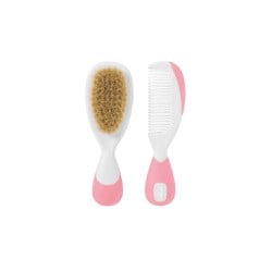 Chicco Brush & Comb 0+ Μηνών Χτένα-Βούρτσα Σέβεται Το Ευαίσθητο Δέρμα Του Μωρού Ροζ 1 τεμάχιο