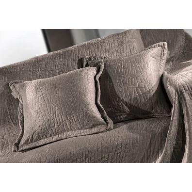 Διακοσμητικό Μαξιλαράκι Avon Choco 40x40 guy Laroc