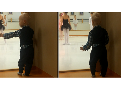 Момченце се прехласва по балета (ВИДЕО)