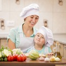5 sfaturi pentru a-ți determina copilul să mănânce sănătos