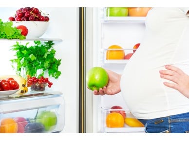 12 полезни плода за бременната жена