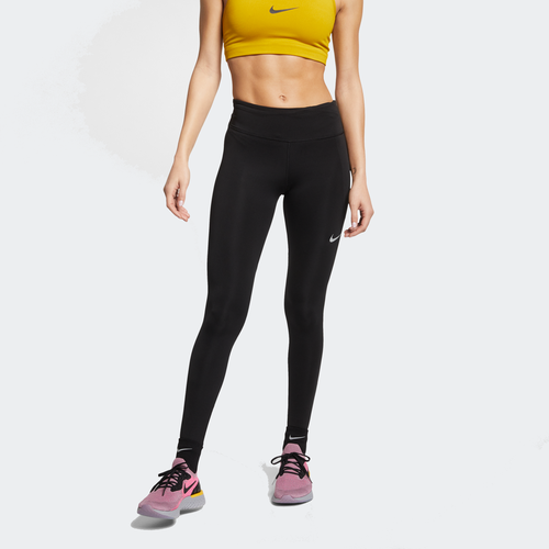 STRECE FAST NIKE
