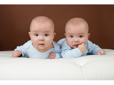 Как се раждат близнаците и тризнаците?