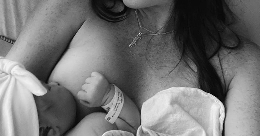 Το συγκινητικό ποίημα που έγραψε μια μαμά για να γιορτάσει τους 6 πρώτους μήνες με το μωρό της