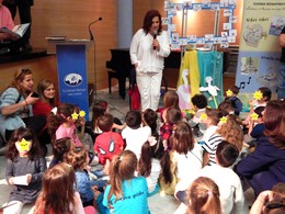 "Ο Γιαννάκης της Αγγελίνας της Κυρίας Πελαργίνας" της Ιωάννας Μενδρινού στη Γιορτή Παιδικού Βιβλίου Παλαιού Φαλήρου