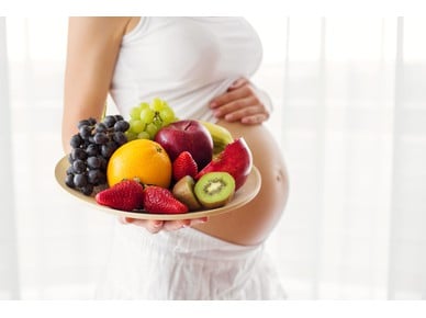 Έγκυος το Καλοκαίρι; 6 Τροφές για Σούπερ Ενυδάτωση στην Εγκυμοσύνη!