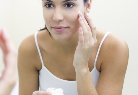 6 Natural Ways to Treat Acne