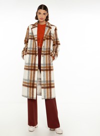 Wool blend checked coat with pockets