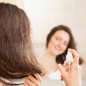 Spray μαλλιών χωρίς ξέβγαλμα