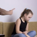 H σωματική "τιμωρία" και οι σοβαρές επιπτώσεις στο παιδί 