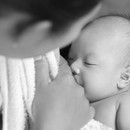 فوائد الرضاعة الطبيعية على صحة الطفل والاقتصاد العالمي!