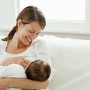 Laptele matern - cea mai bună variantă pentru copilul tău
