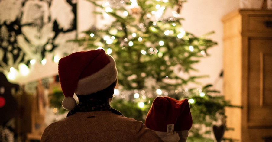 Χριστούγεννα: Γονείς ανησυχούν πως φέτος οι γιορτές δεν θα είναι τόσο λαμπερές