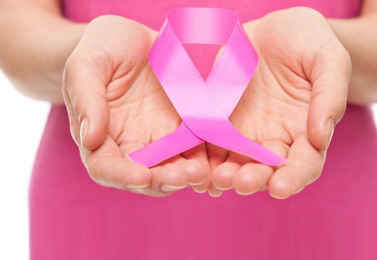 Καρκίνος του μαστού: Ποια είναι τα πρώτα συμπτώματ