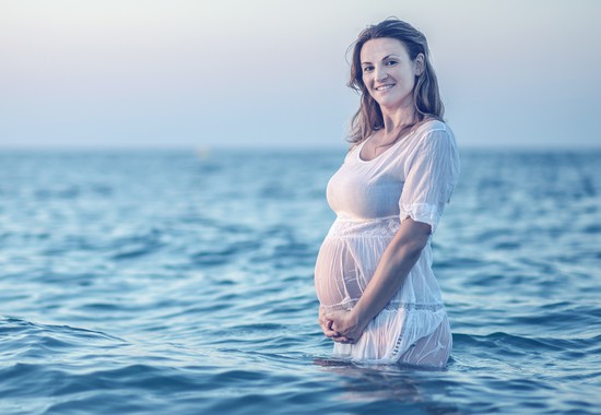 19 ideas to handle summer heat while being pregnan