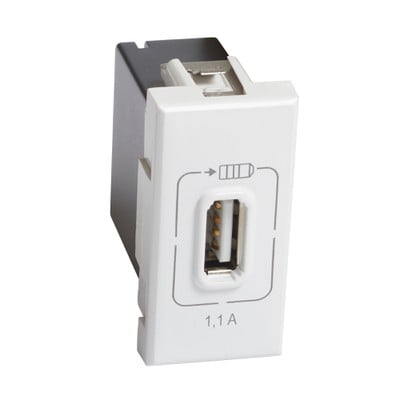 Axolute Socket Usb Charger 1 Module White