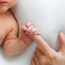 Как да спрем да се тревожим че ще „счупим“ бебето си?