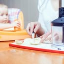 4 полезни храни, които не бива да даваме на бебето