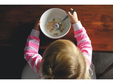 Εσείς δίνετε τη σωστή ποσότητα φαγητού στο παιδί σας; 