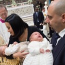 Υπέρ του δημοσίου θηλασμού και ο Πάπας