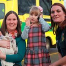 O fetiță de trei ani a salvat viața mamei sale însărcinate