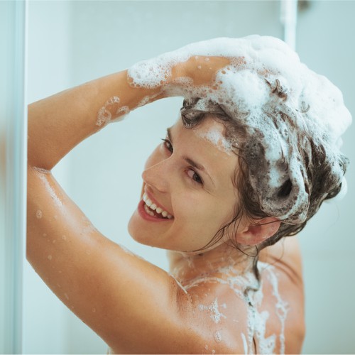 Σαμπουάν βαθειάς ενυδάτωσης με βάση premium hair wash