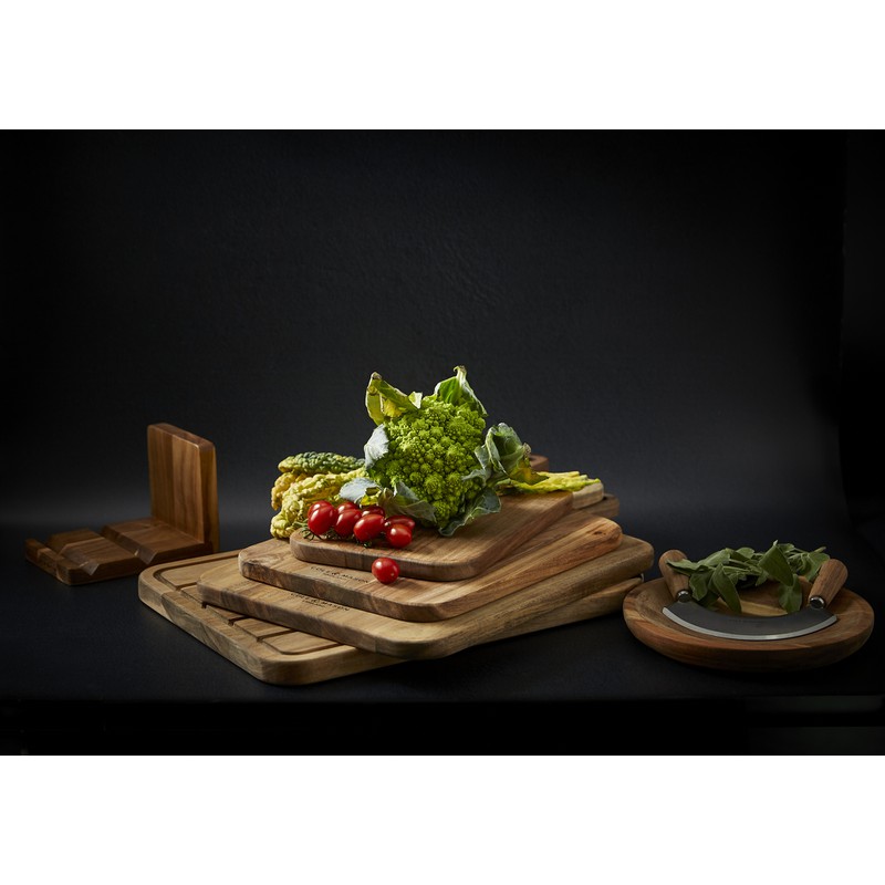 Cole & Mason Barkway Medium Acacia Chopping Board - H722132