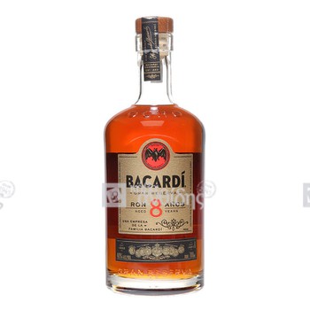 Bacardi Rum 8 Years Old 0,7L