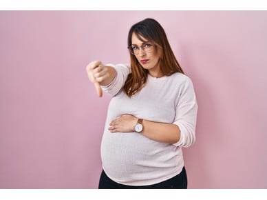 Τα χειρότερα σχόλια που μπορείς να κάνεις σε μία έγκυο για το σώμα της 