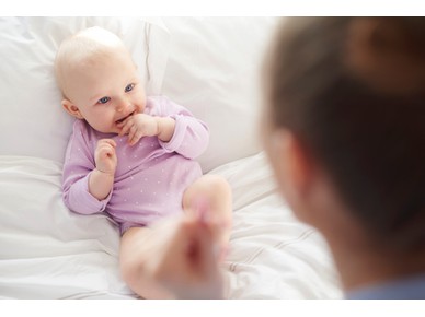 Έρευνα μας προτρέπει να μιλάμε "μωρουδίστικα" στα μωρά