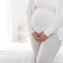 Как да се справим с честото уриниране по време на бременност?