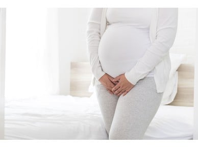 Как да се справим с честото уриниране по време на бременност?