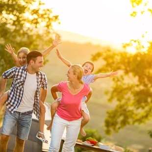 S3.gy.digital%2fisoplus%2fuploads%2fasset%2fdata%2f421%2f              shutterstock 406923250