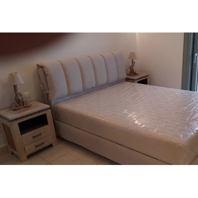 Covered Semi-Double Bed SweetDreams 889 110x200 cm