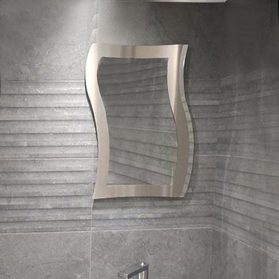 Καθρέπτης μπάνιου με μεταλλικό περίγραμμα 50x63 σε