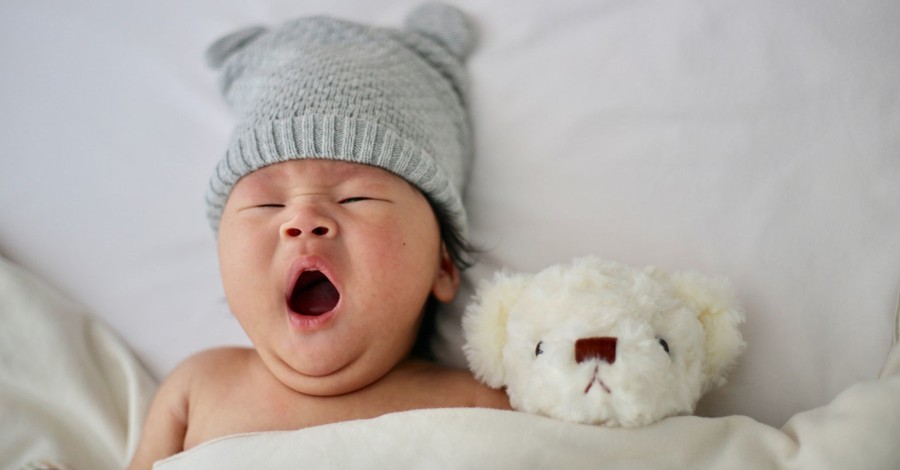 Ο ύπνος του μωρού: Ένα διαδικτυακό Μasterclass με τη μαία Παρασκευή Γιαξή 
